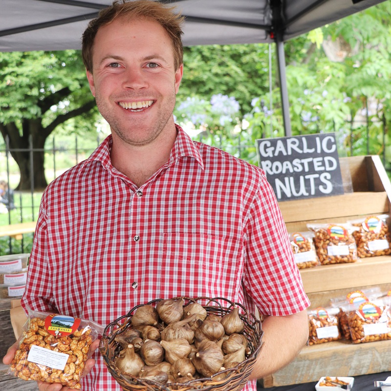 d-r-garlic-casual-stallholder-1-sq.jpg