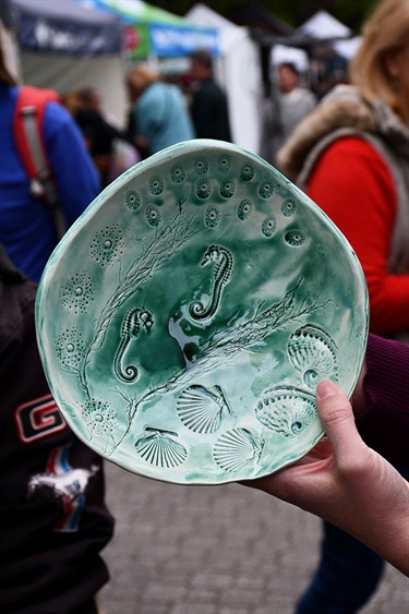 Christine-Kurruish-ceramic-bowl.jpg