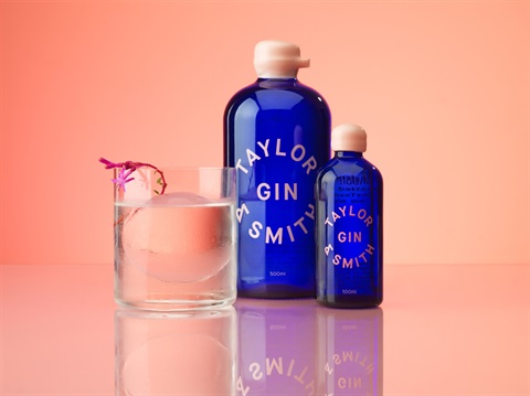 TaylorSmith_Gin-and-mini.jpeg